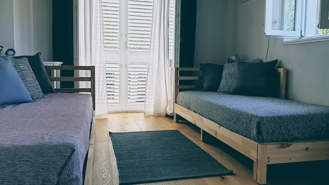Rector'S Villa - Charming Retreat In Old Town With Jacuzzi In Private Courtyard Rab Town Holiday home