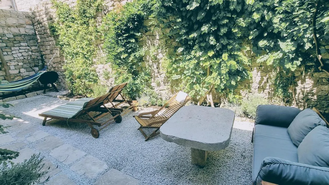 Holiday home Rector'S Villa - Charming Retreat In Old Town With Jacuzzi In Private Courtyard Rab Town