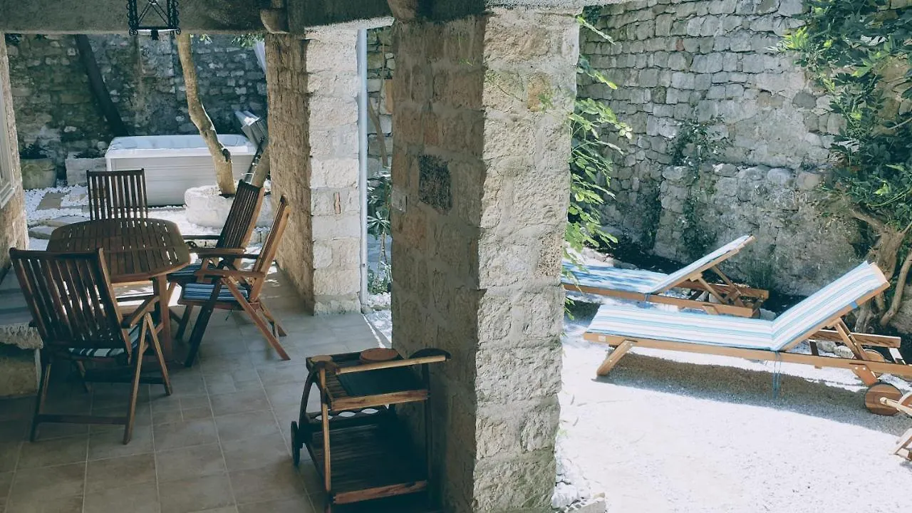 Rector'S Villa - Charming Retreat In Old Town With Jacuzzi In Private Courtyard Rab Town 0*,  Croatia